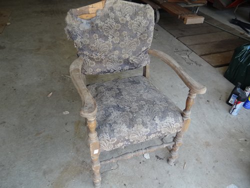 Property photo 94 - Personal Property Auction, Tractors, Dozer, Implements, Lawn & Garden, Tools, Antiques, Furniture & Household